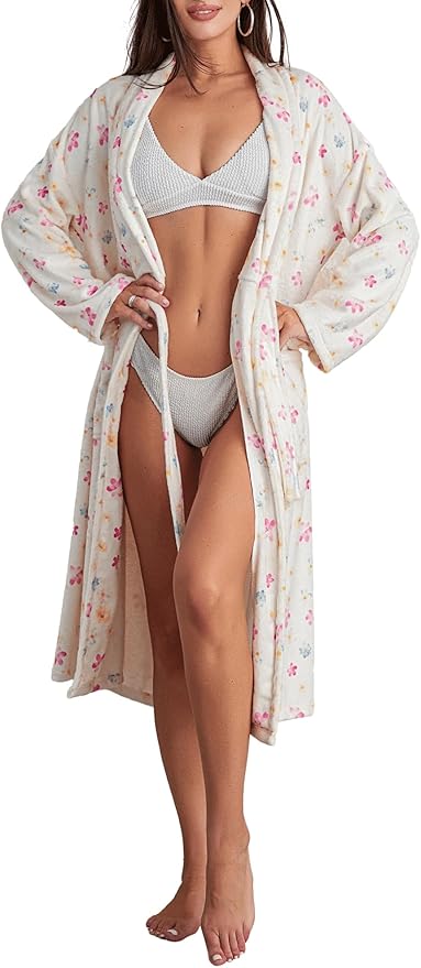 Women Fleece Floral Fruit Print Bathrobe Soft Flannel Lounge Robe Cute Fall Robe Lightweight Warm Gown with Belt